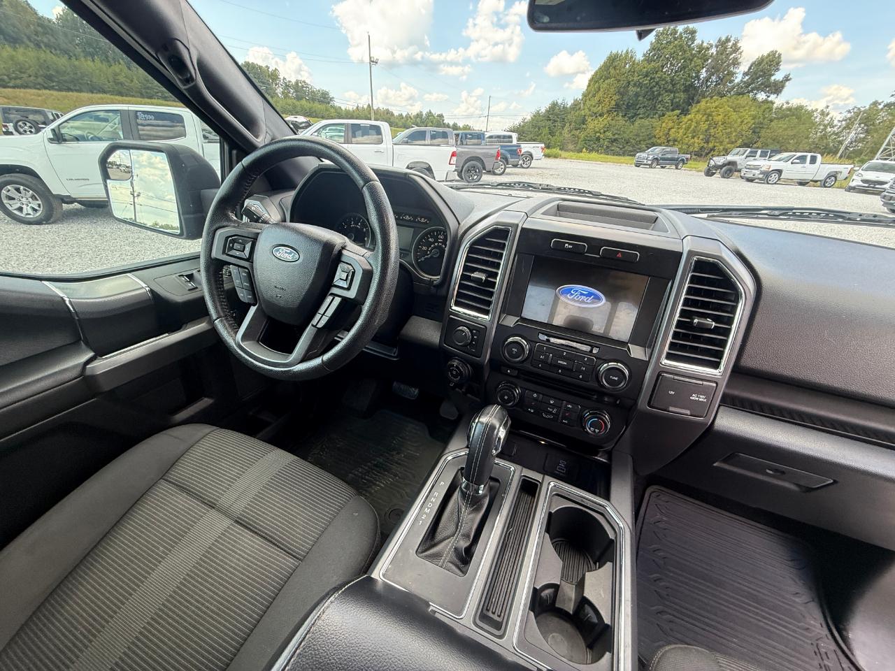 Ford F-150 XLT SuperCrew 5.5-ft. Bed 4WD 2016
