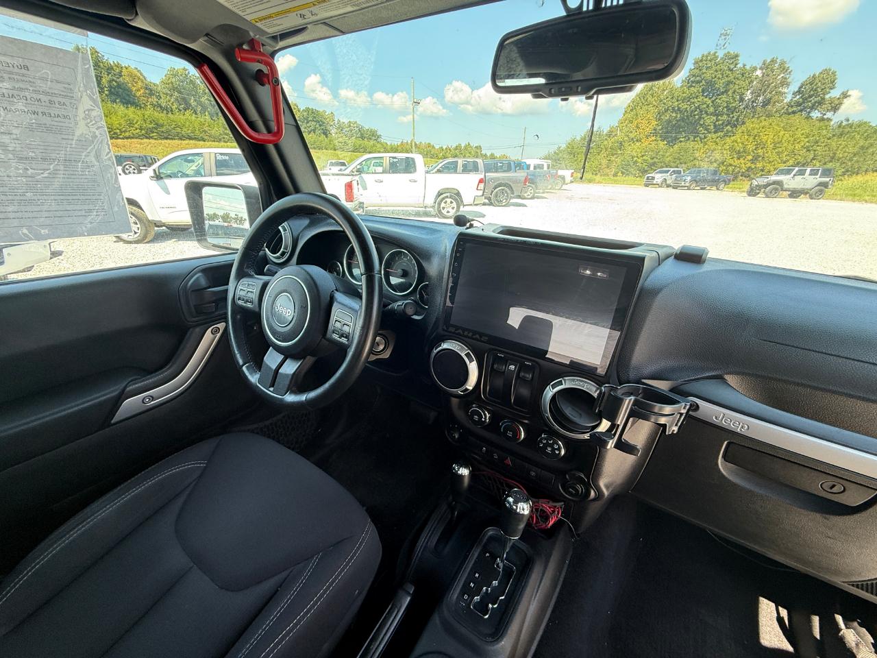 Jeep Wrangler Sahara 4WD 2013