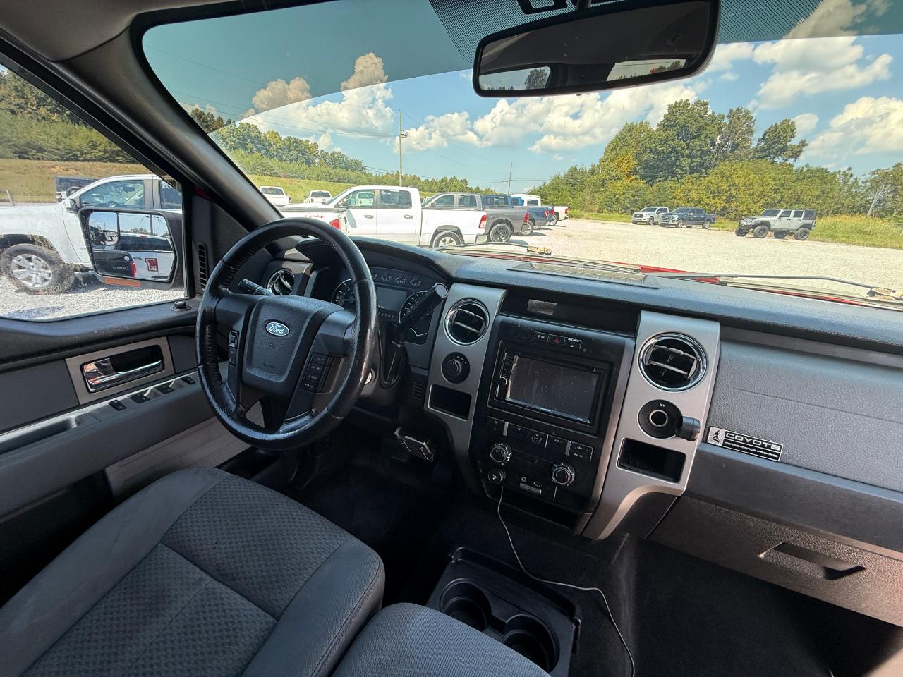Ford F-150 XLT SuperCrew 4WD 2011