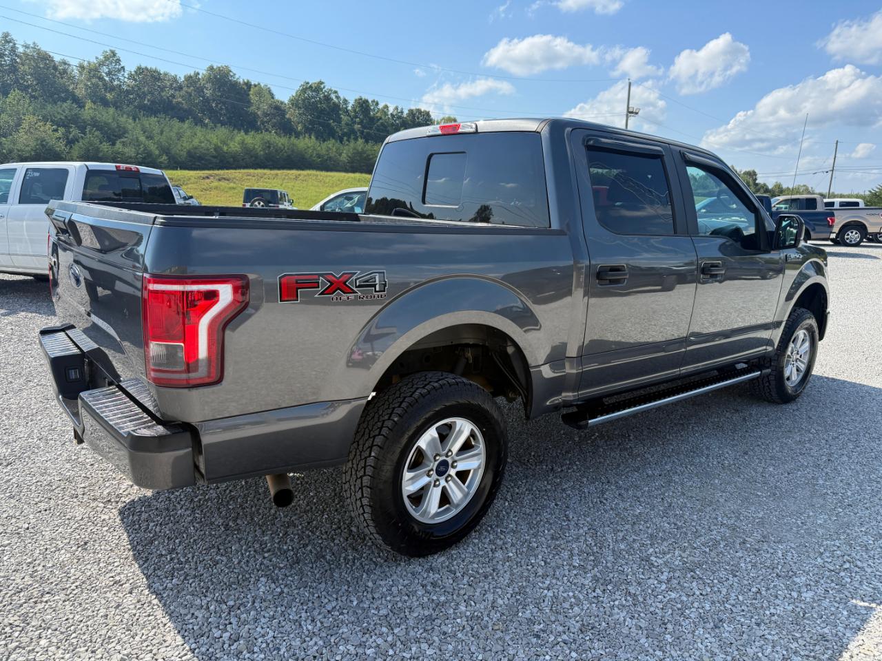 Ford F-150 XL SuperCrew 4WD 2017