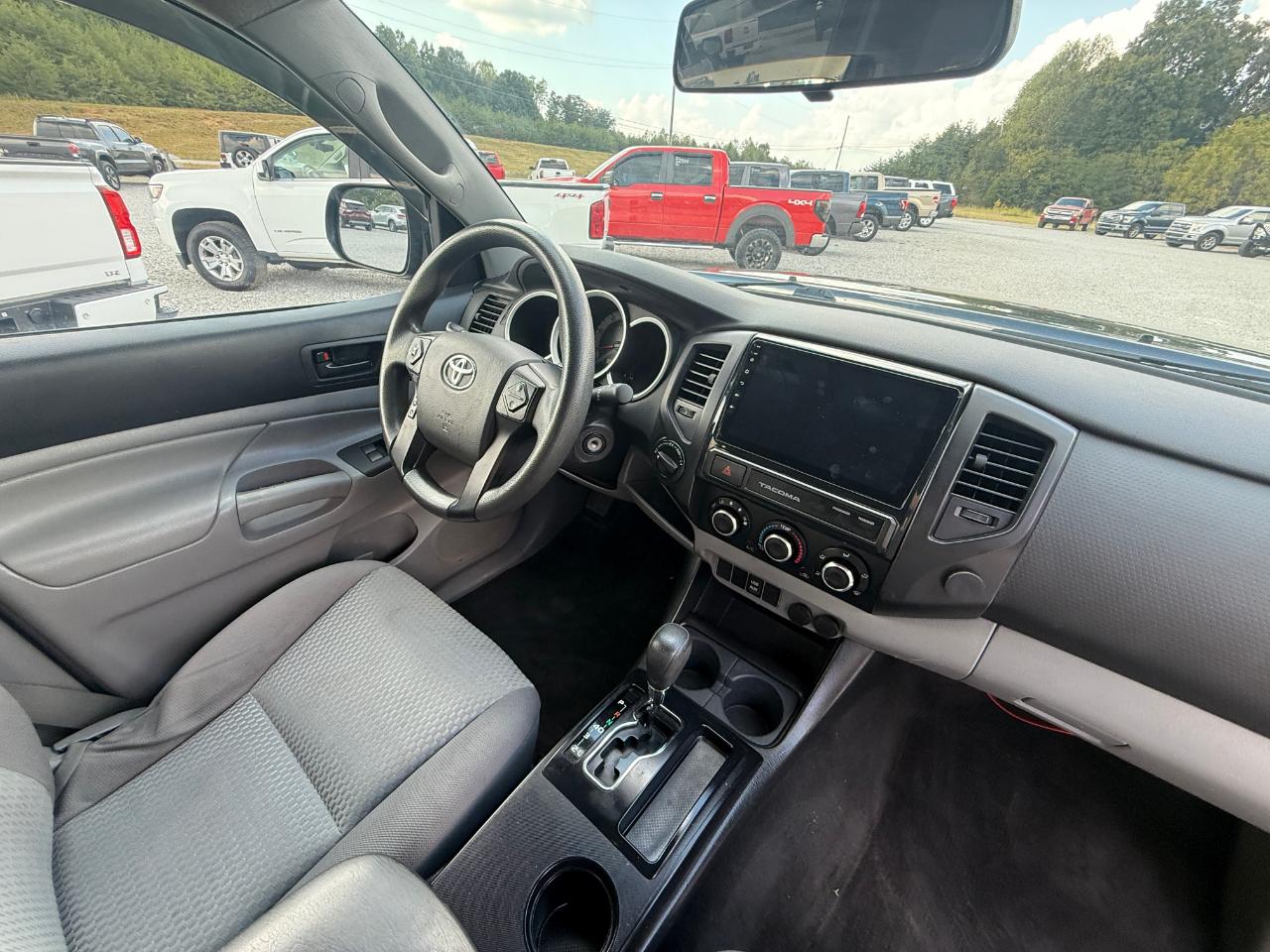 Toyota Tacoma Double Cab V6 6MT 4WD 2015