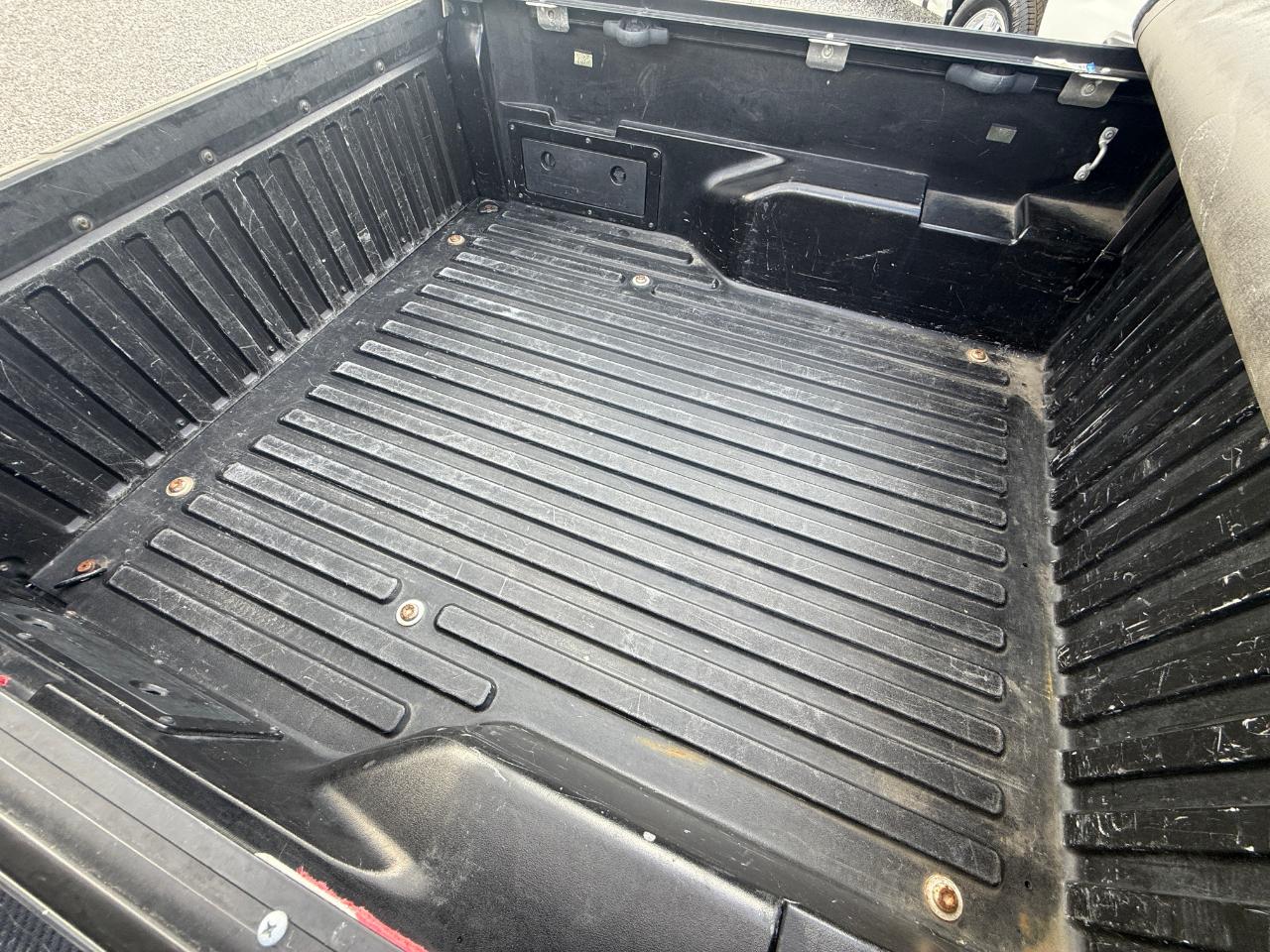 Toyota Tacoma Double Cab V6 6MT 4WD 2015