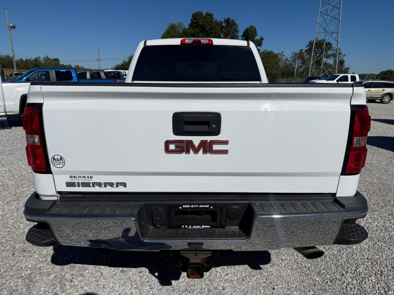 GMC Sierra 2500HD Base Crew Cab 4WD 2016
