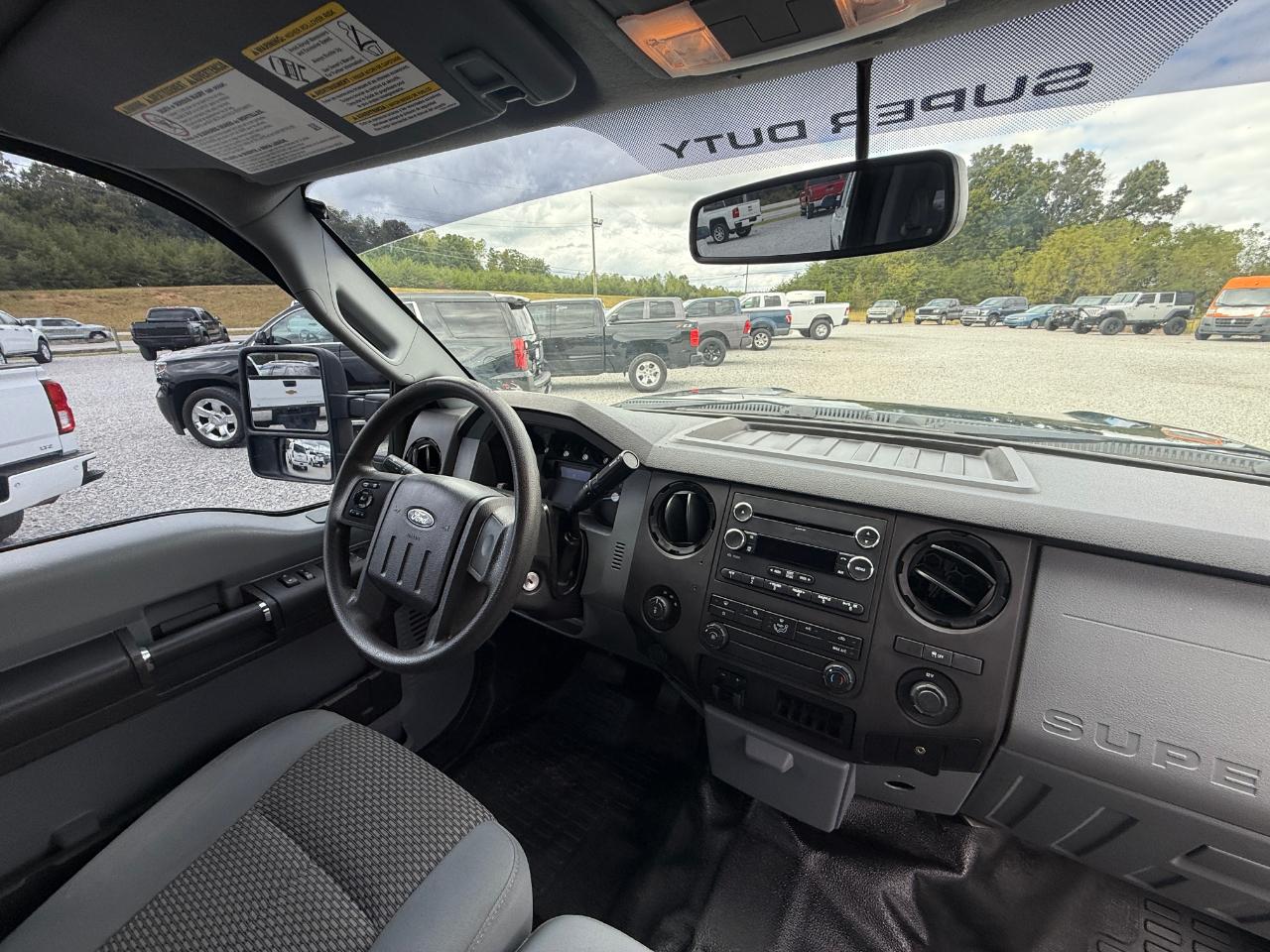 Ford F-250 SD XL Crew Cab 4WD 2012