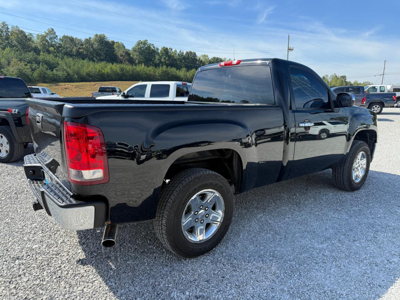 GMC Sierra 1500 SLE 4WD 2011