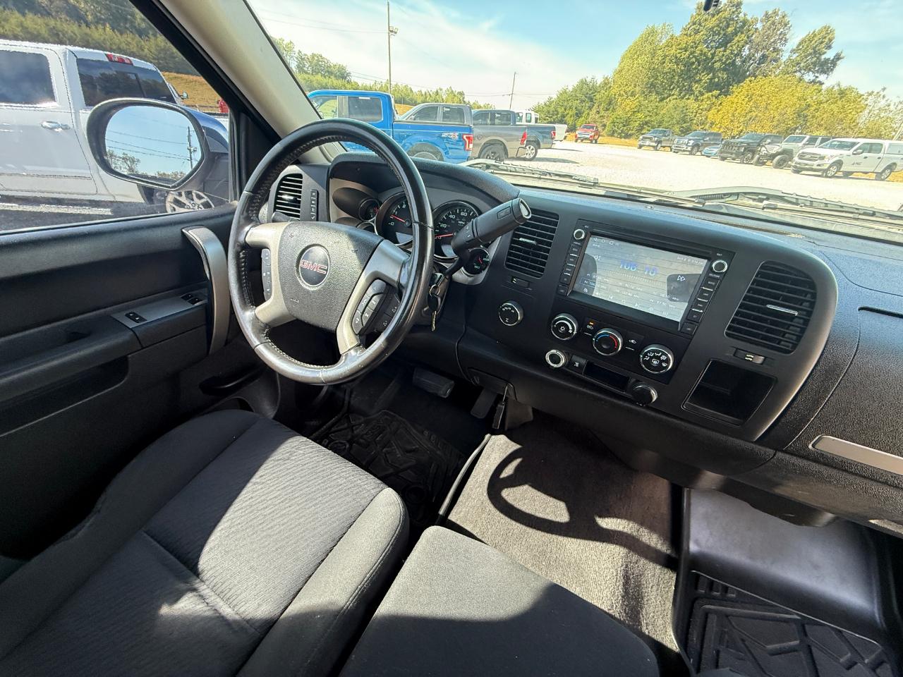 GMC Sierra 1500 SLE 4WD 2011
