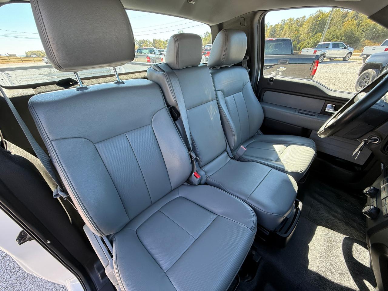 Ford F-150 XLT 8-ft. Bed 2WD 2013