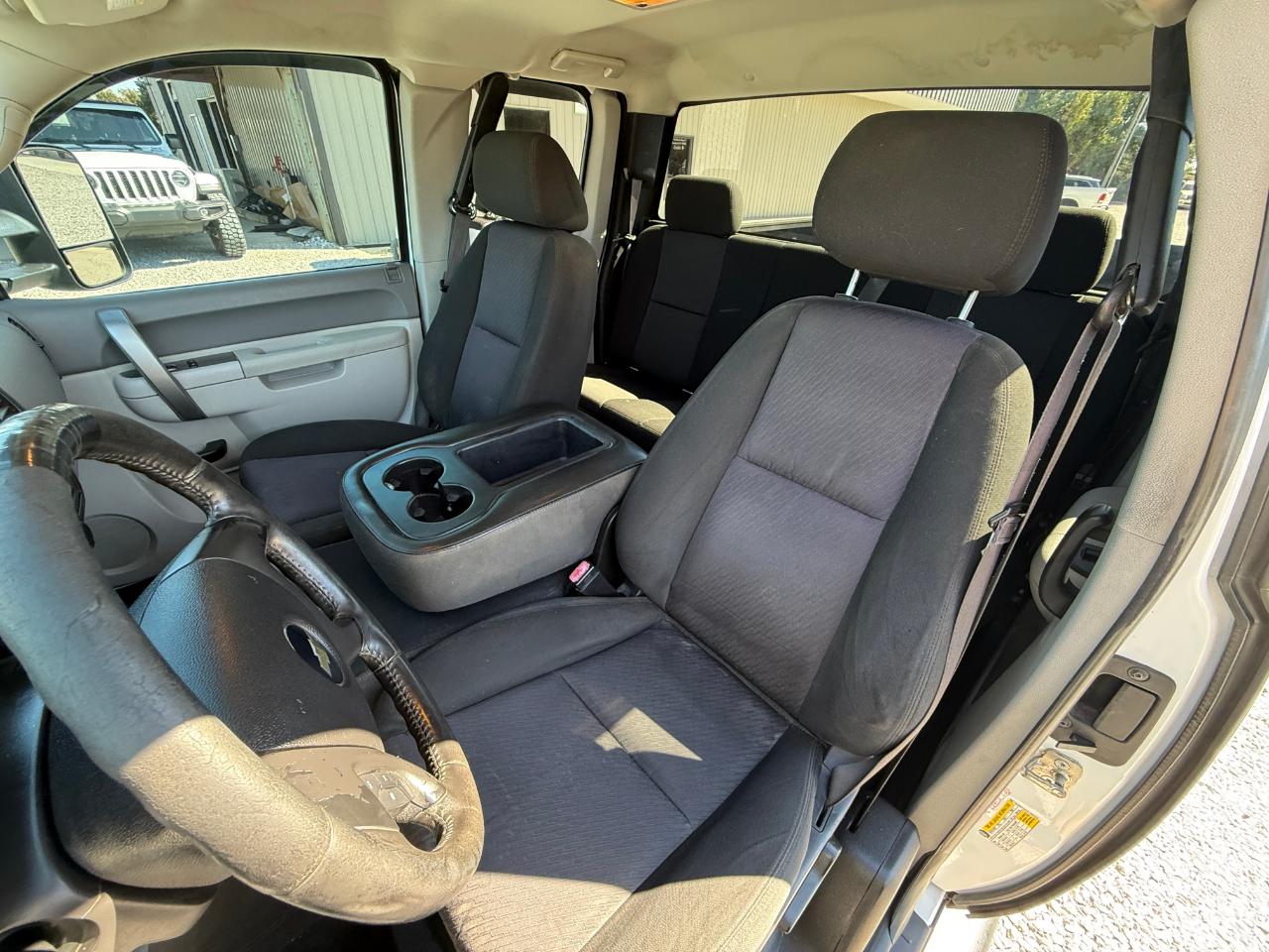 Chevrolet Silverado 2500HD Work Truck Ext. Cab 4WD 2013