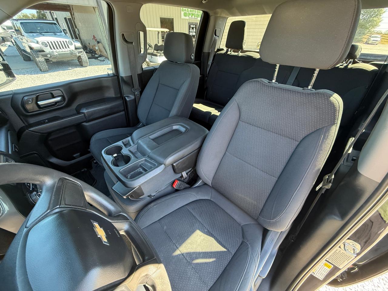 Chevrolet Silverado 2500HD Custom Crew Cab Short Box 4WD 2020