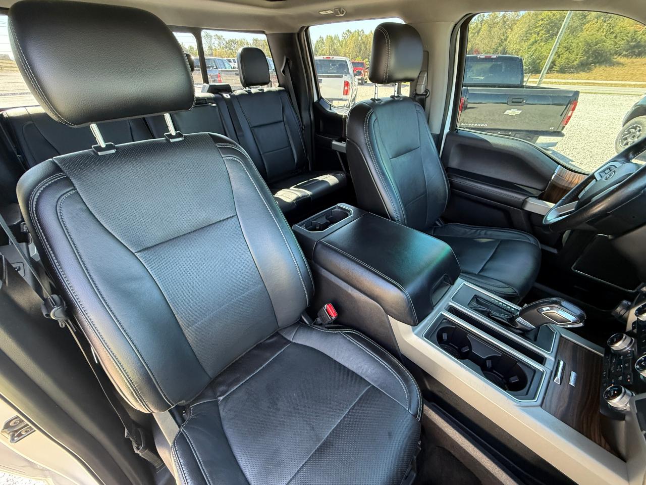 Ford F-150 Lariat SuperCrew 4WD 2017