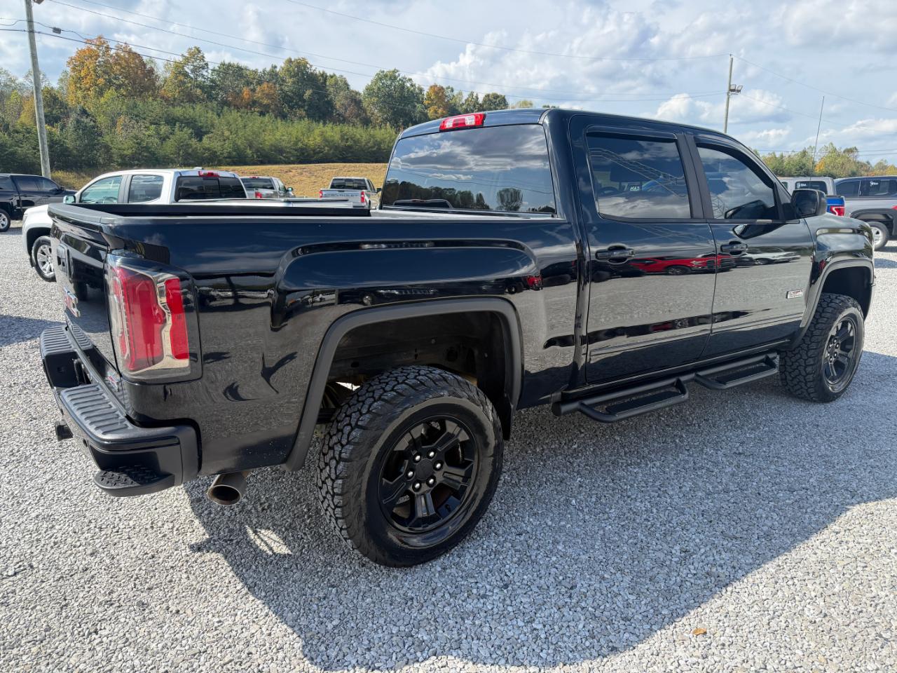 GMC Sierra 1500 SLT Crew Cab 4WD 2017