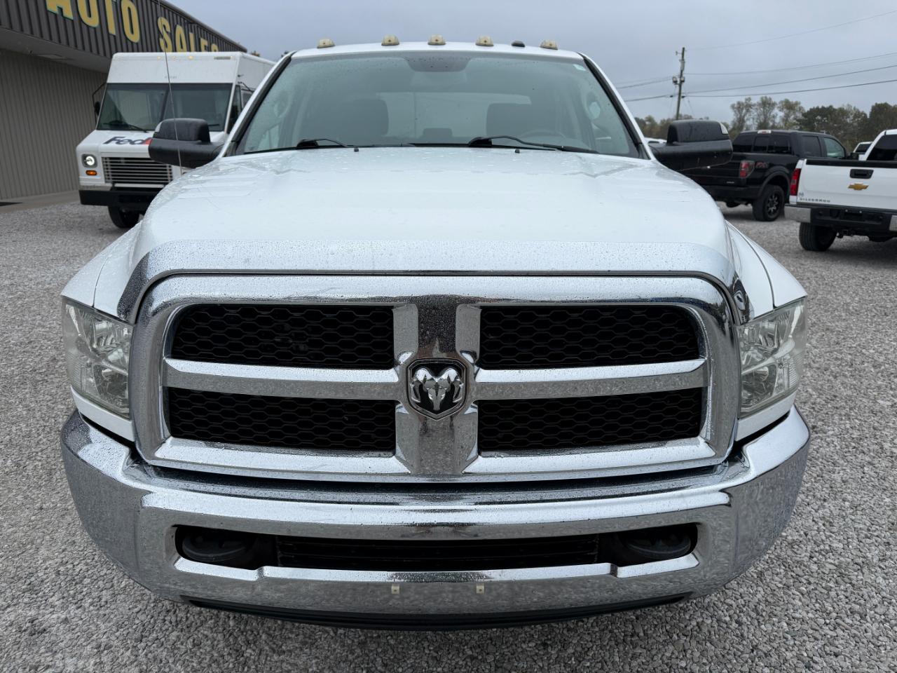 RAM 3500 Tradesman Crew Cab 4WD DRW 2015