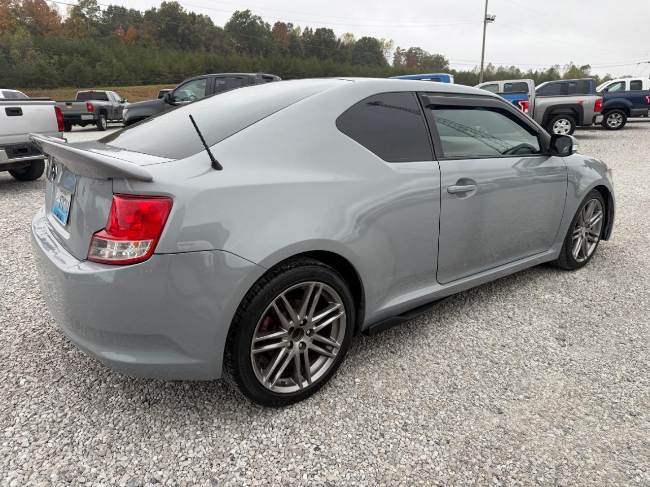 Scion tC  2011