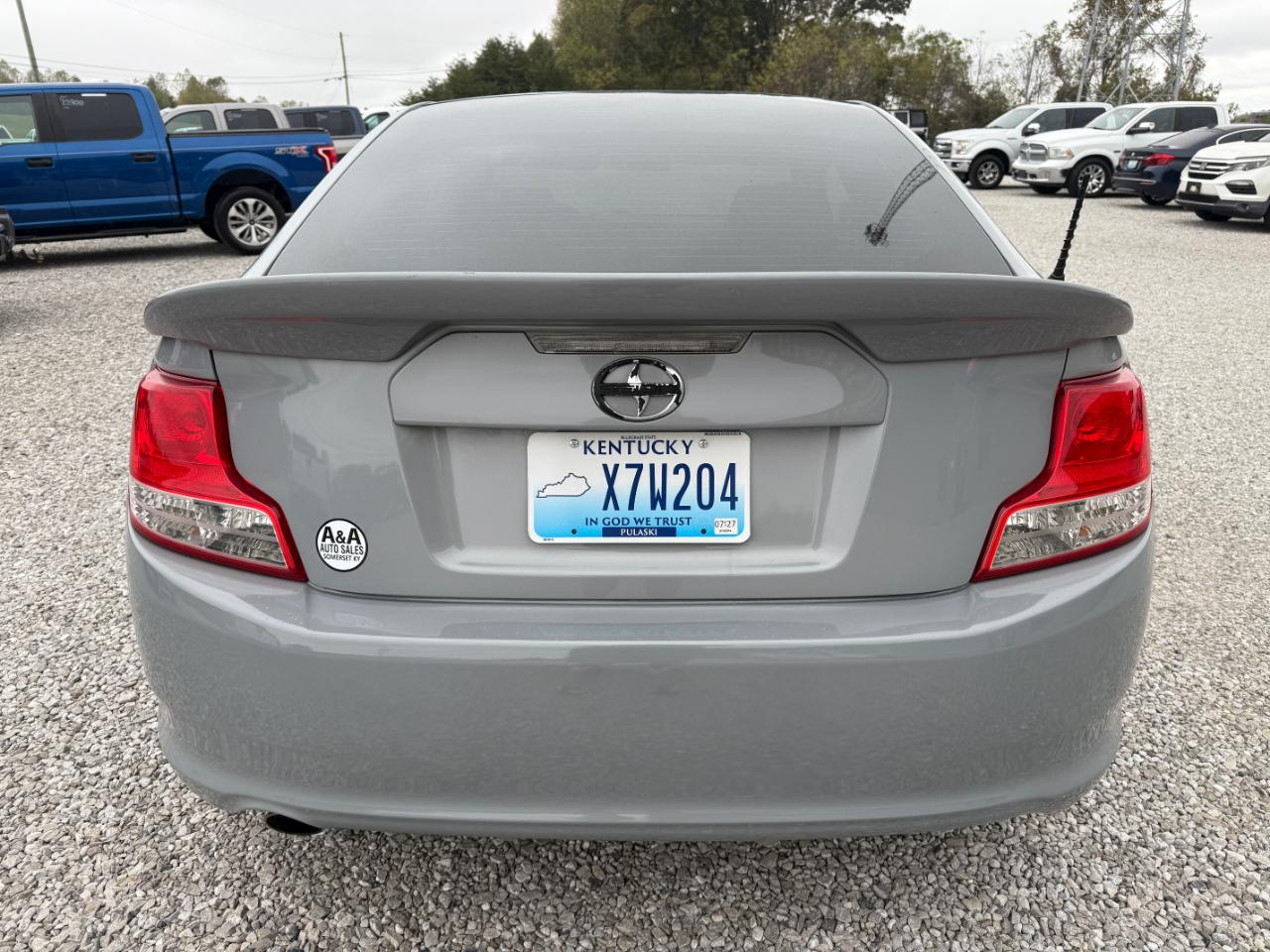 Scion tC  2011