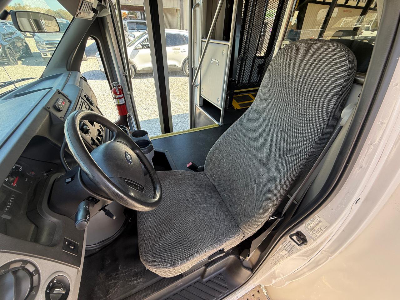 Ford Econoline E350 2016
