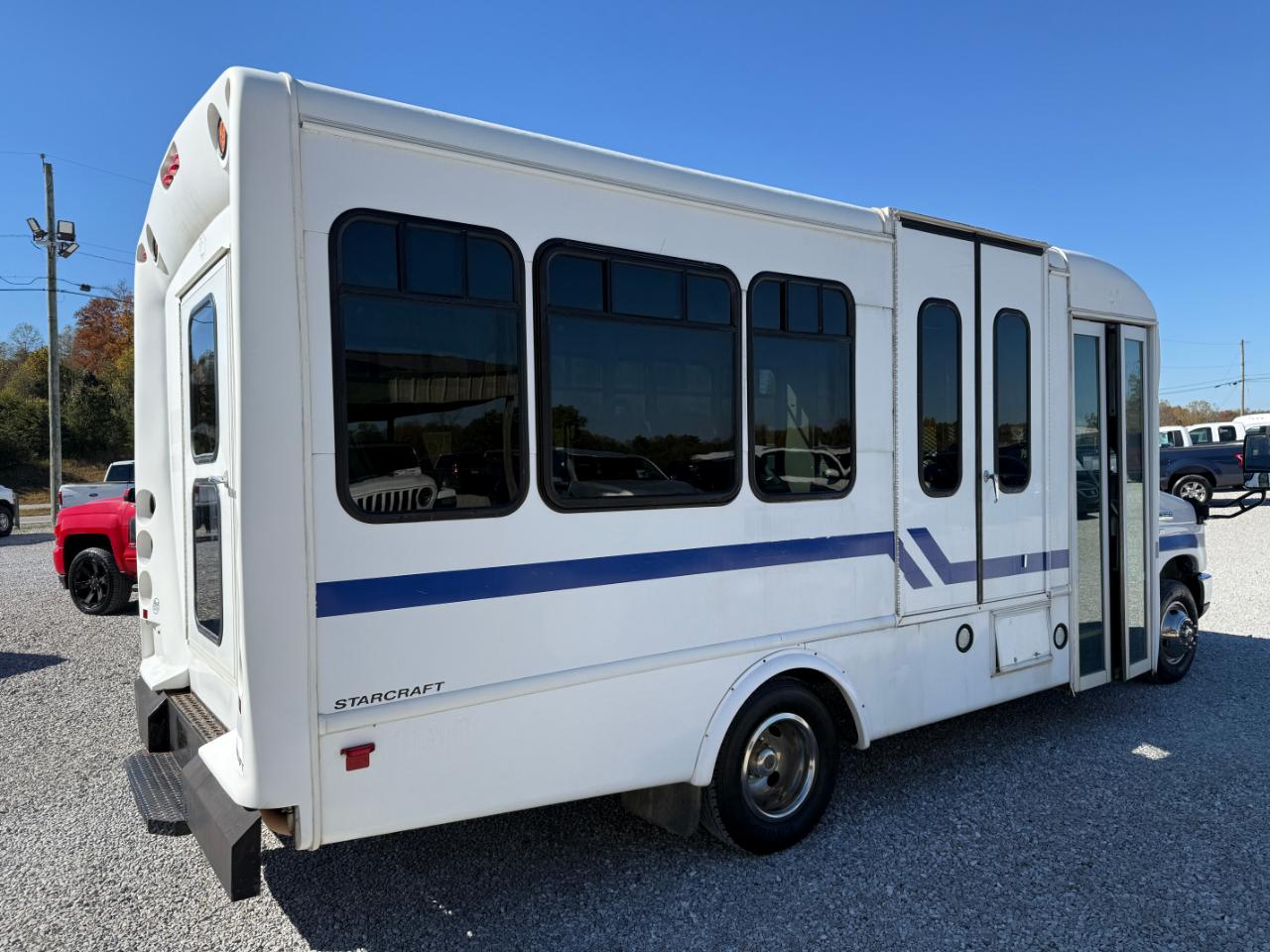 Ford Econoline E350 2016