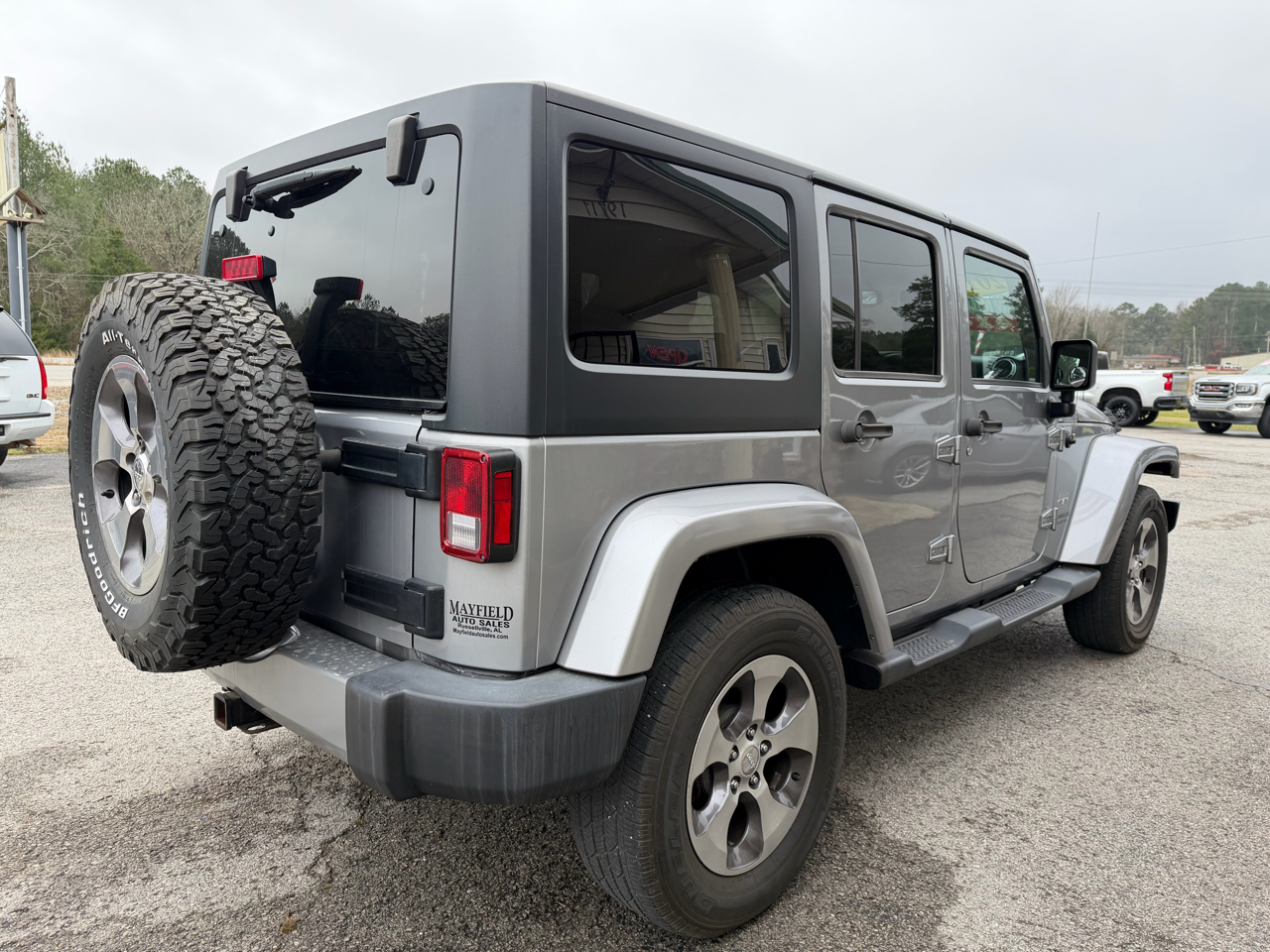 Jeep Wrangler Unlimited Sahara 2016