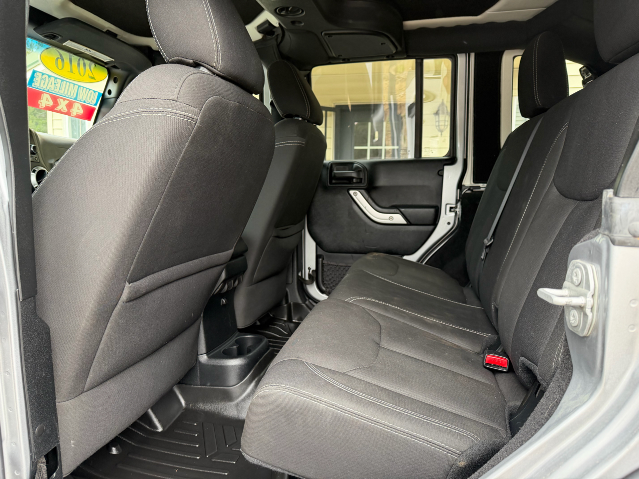 Jeep Wrangler Unlimited Sahara 2016