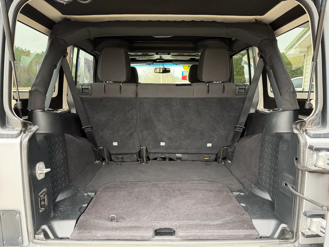 Jeep Wrangler Unlimited Sahara 2016