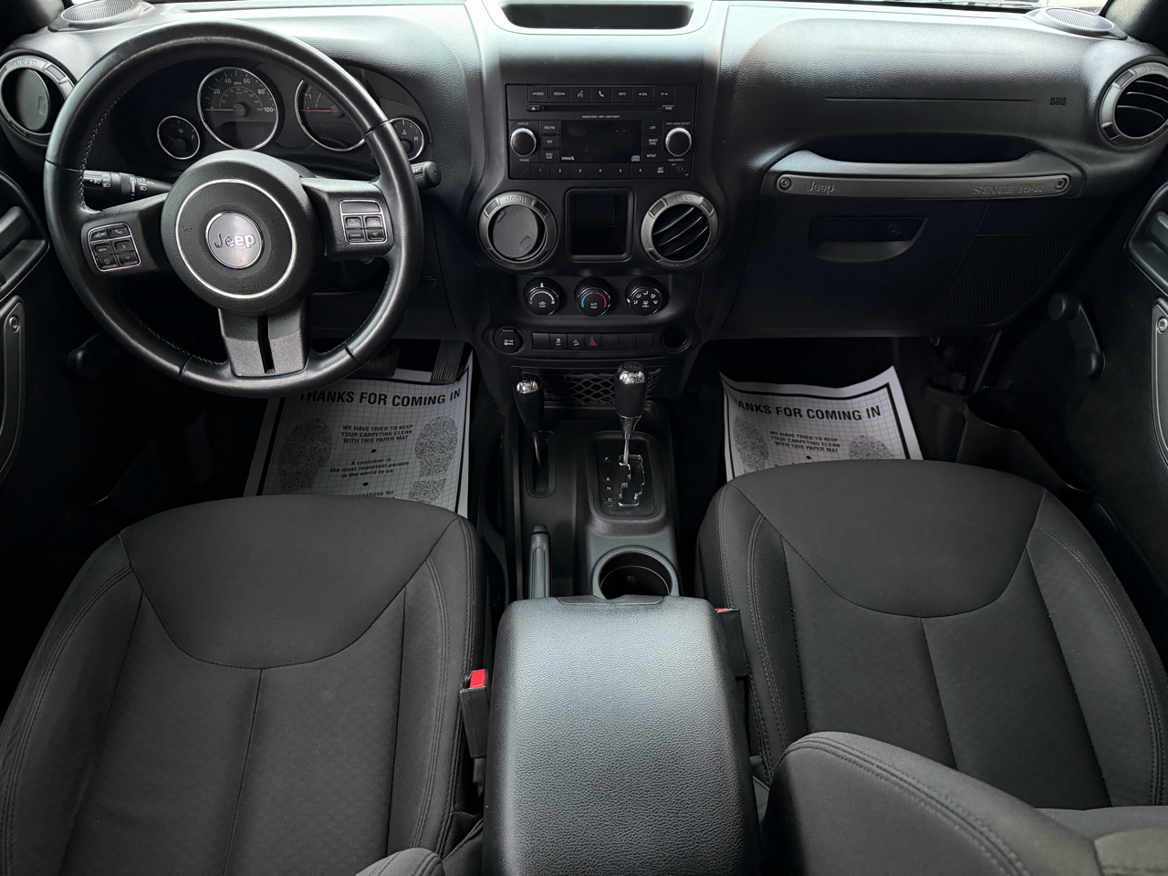 Jeep Wrangler Unlimited Sport 2017