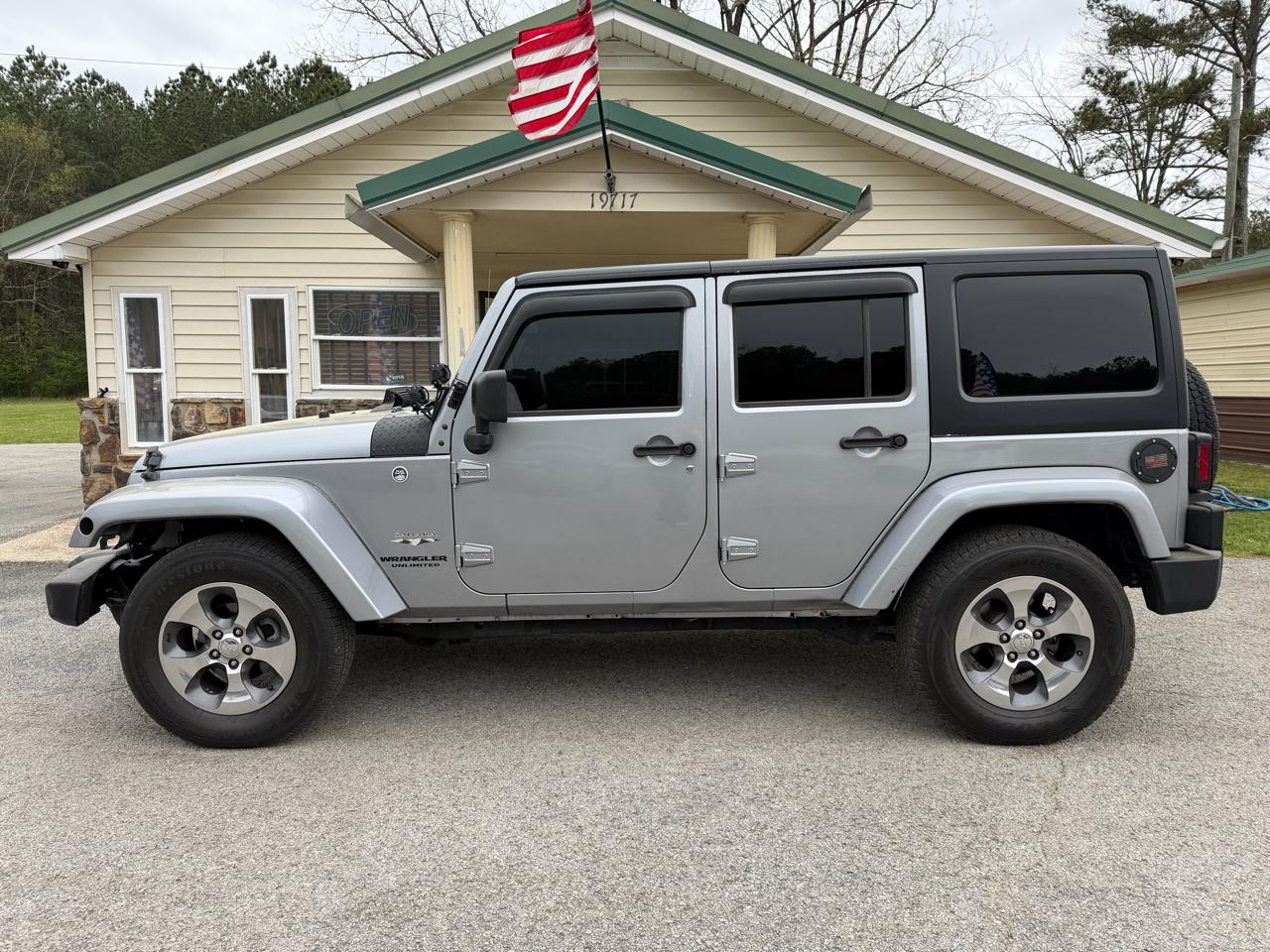 Jeep Wrangler Unlimited Sahara 2017