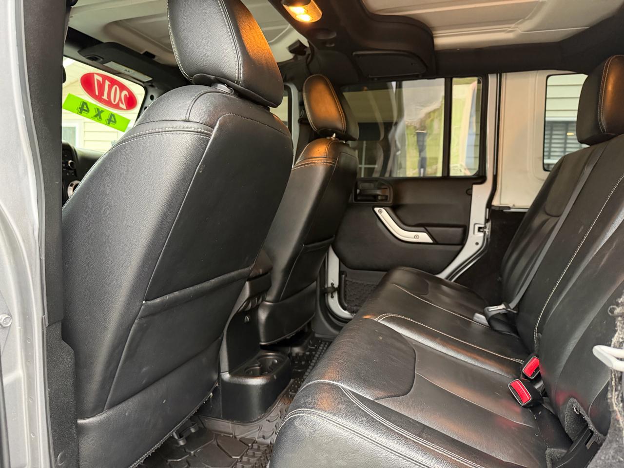 Jeep Wrangler Unlimited Sahara 2017