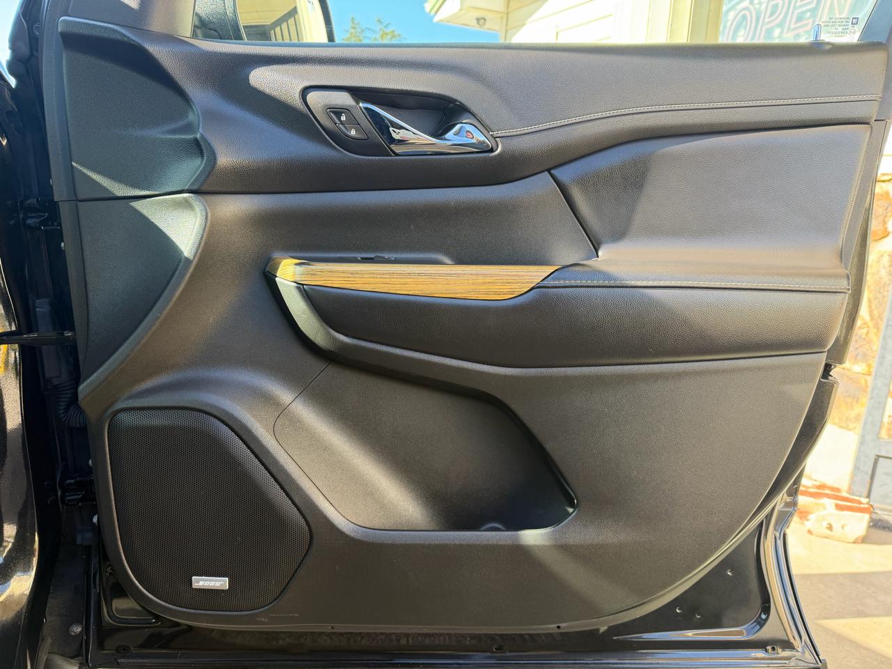 GMC Acadia Denali 2019