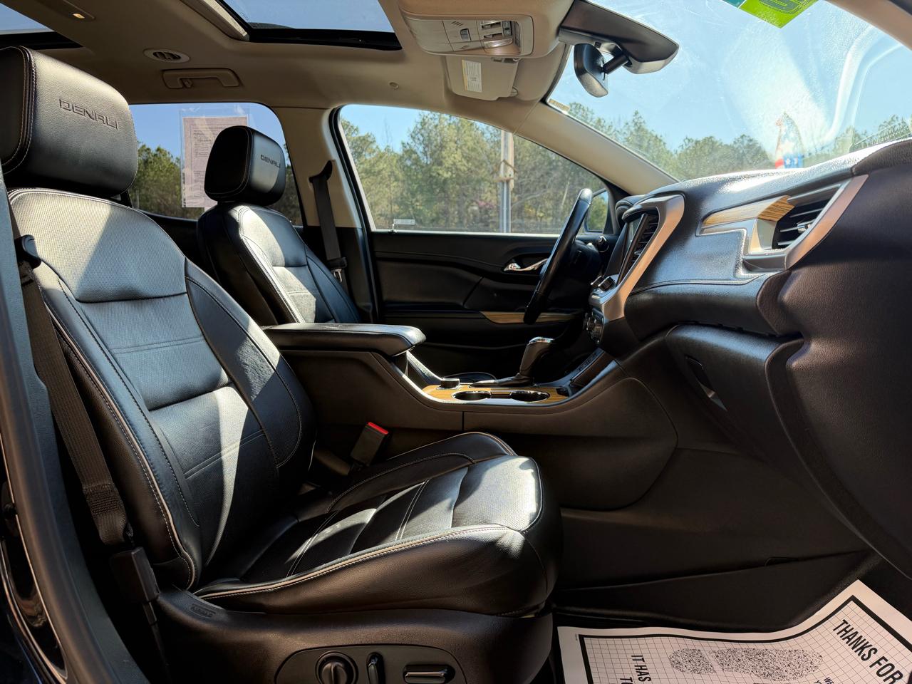 GMC Acadia Denali 2019