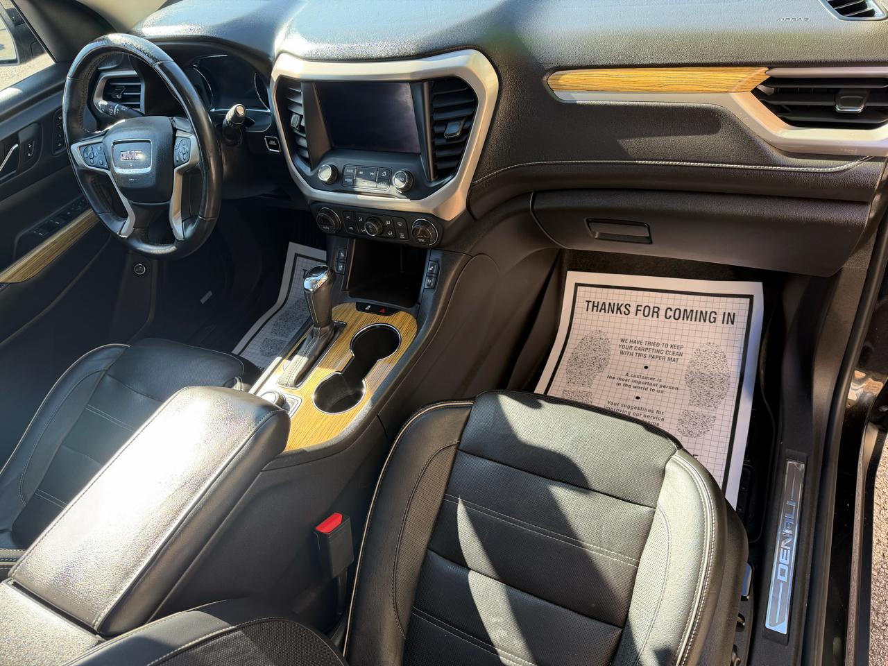 GMC Acadia Denali 2019