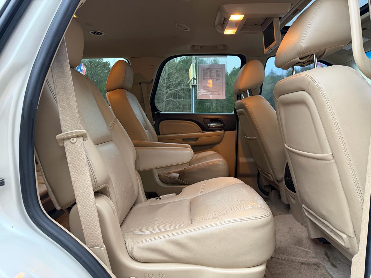 GMC Yukon Denali 2WD 2011