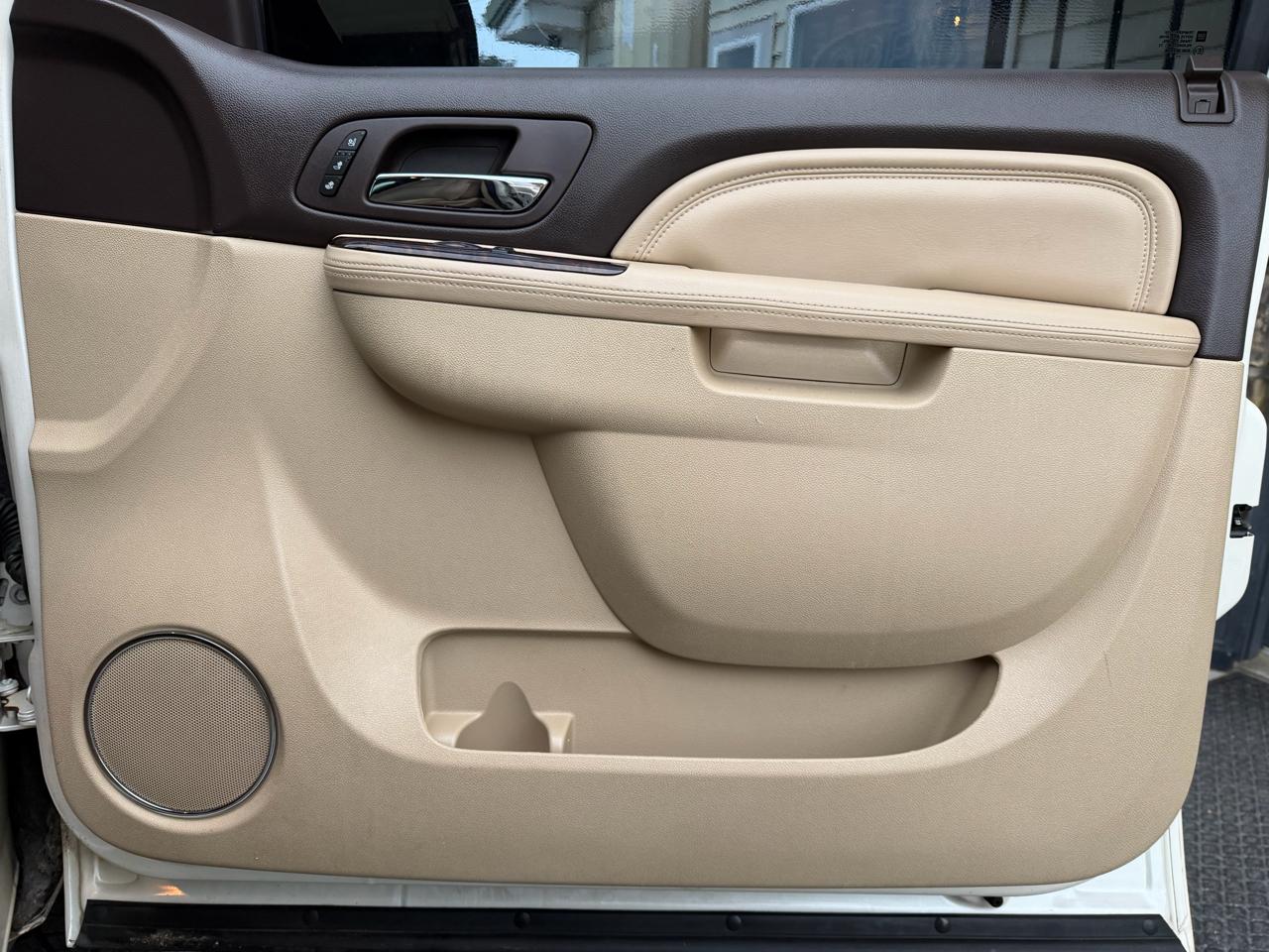 GMC Yukon Denali 2WD 2011