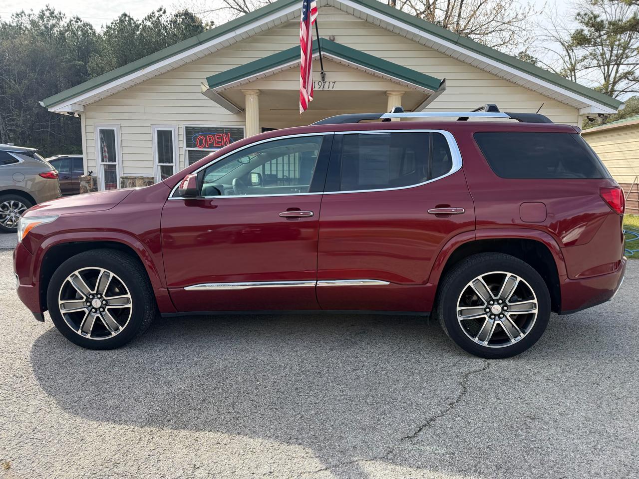 GMC Acadia Denali 2017