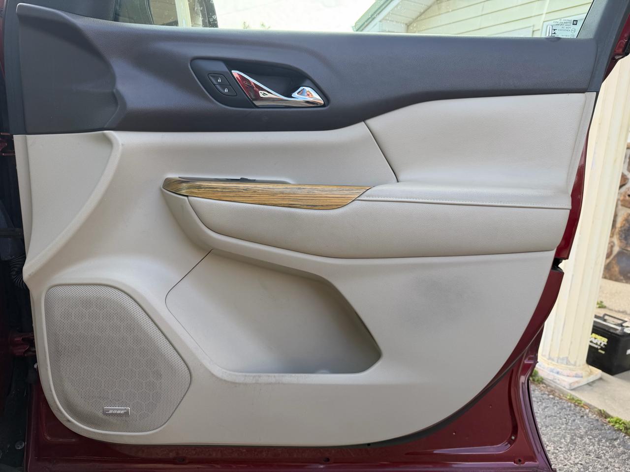 GMC Acadia Denali 2017