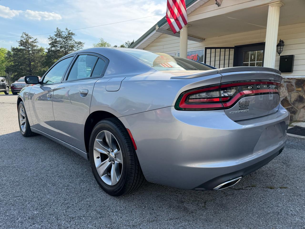 Dodge Charger SE 2016