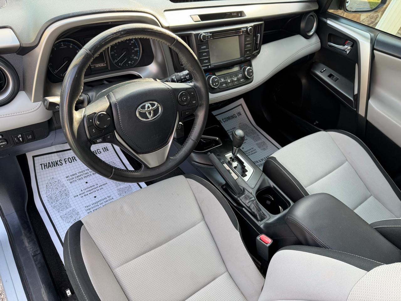 Toyota RAV4 XLE 2018