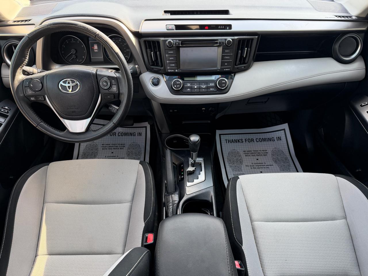 Toyota RAV4 XLE 2018