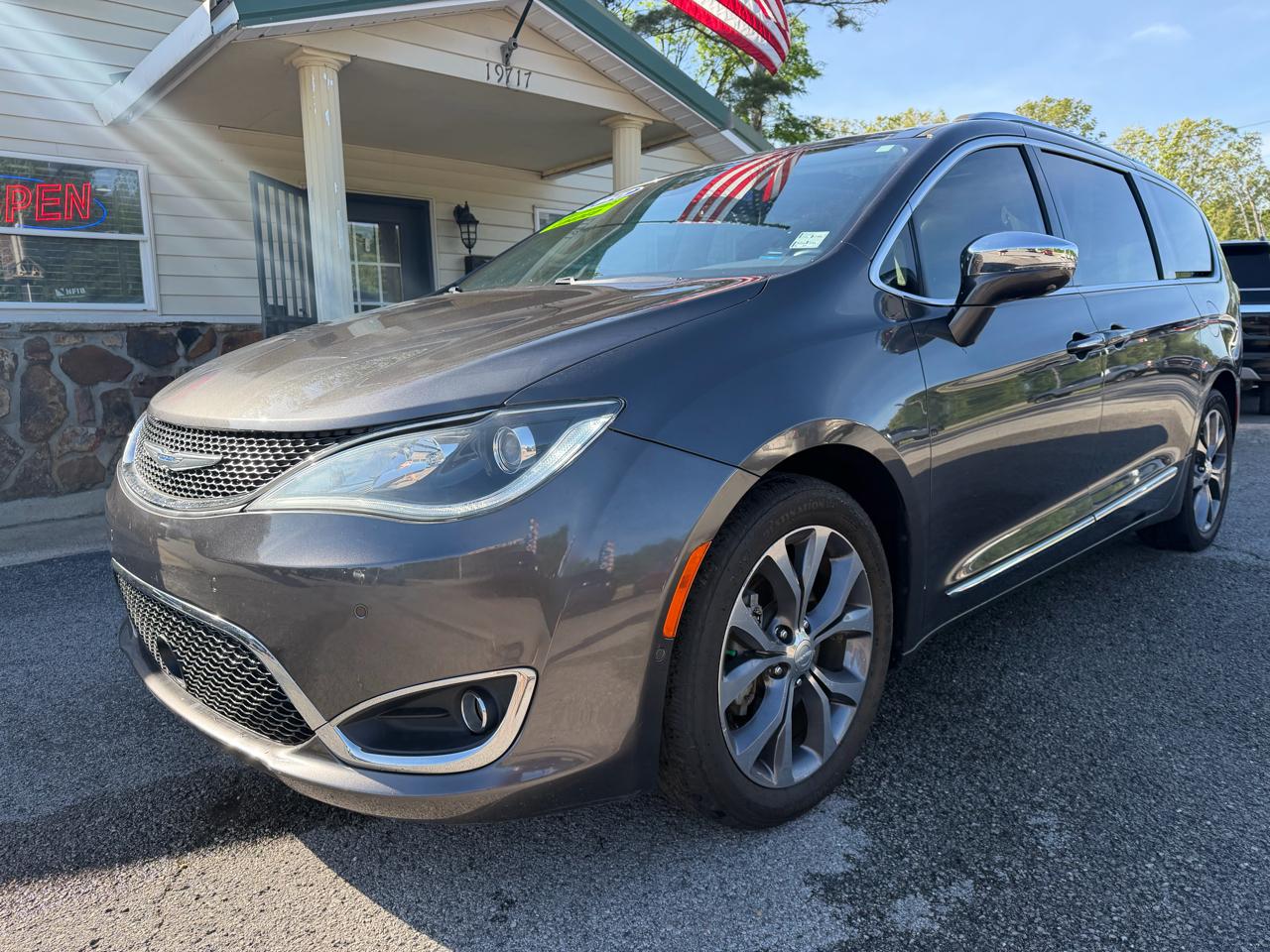 Chrysler Pacifica Limited 2018