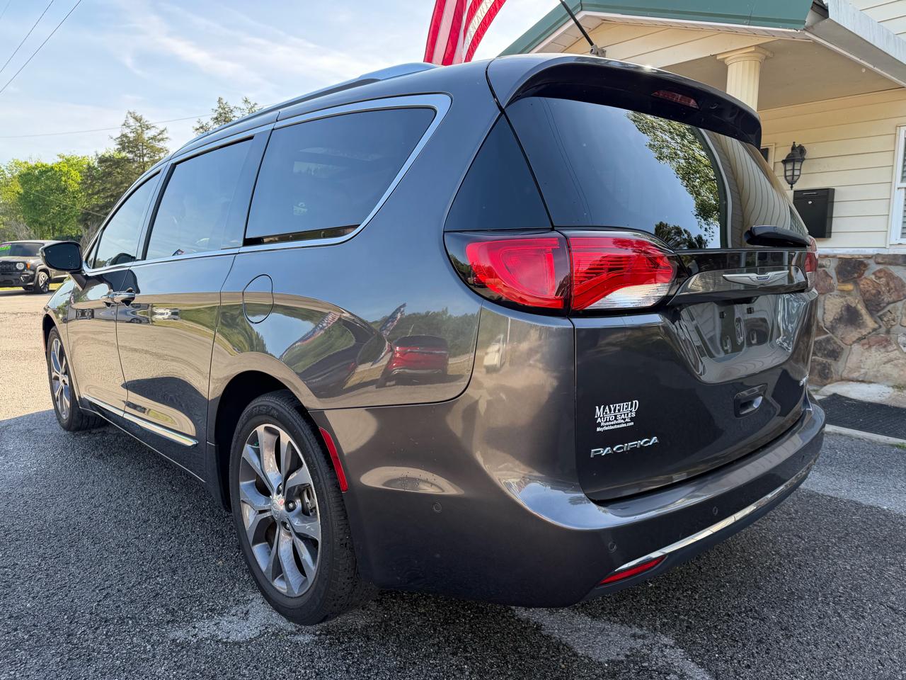 Chrysler Pacifica Limited 2018