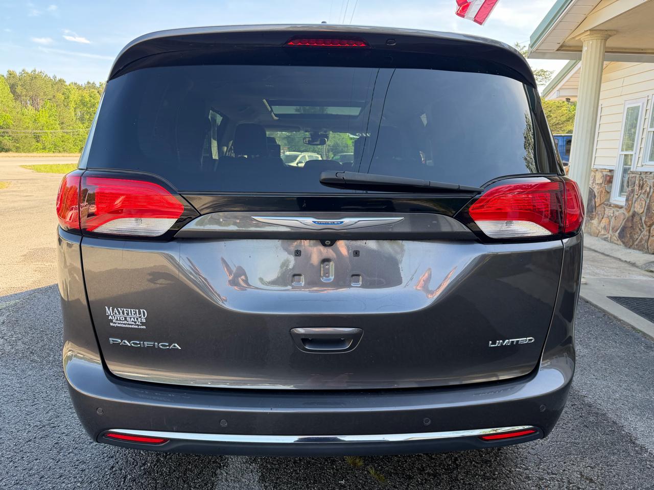Chrysler Pacifica Limited 2018