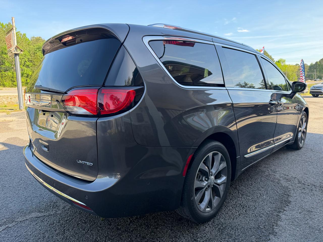 Chrysler Pacifica Limited 2018