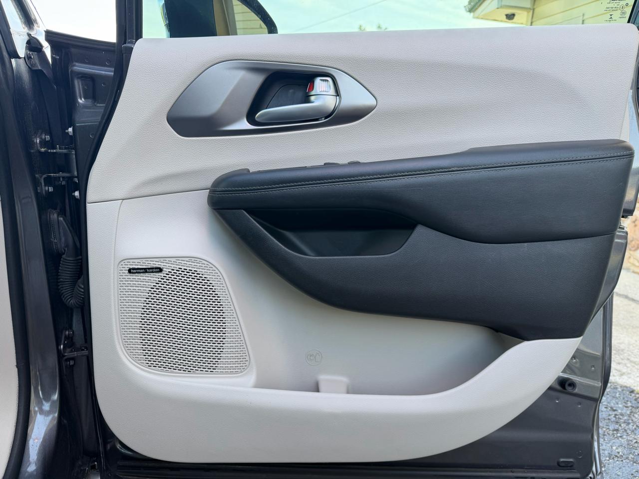 Chrysler Pacifica Limited 2018