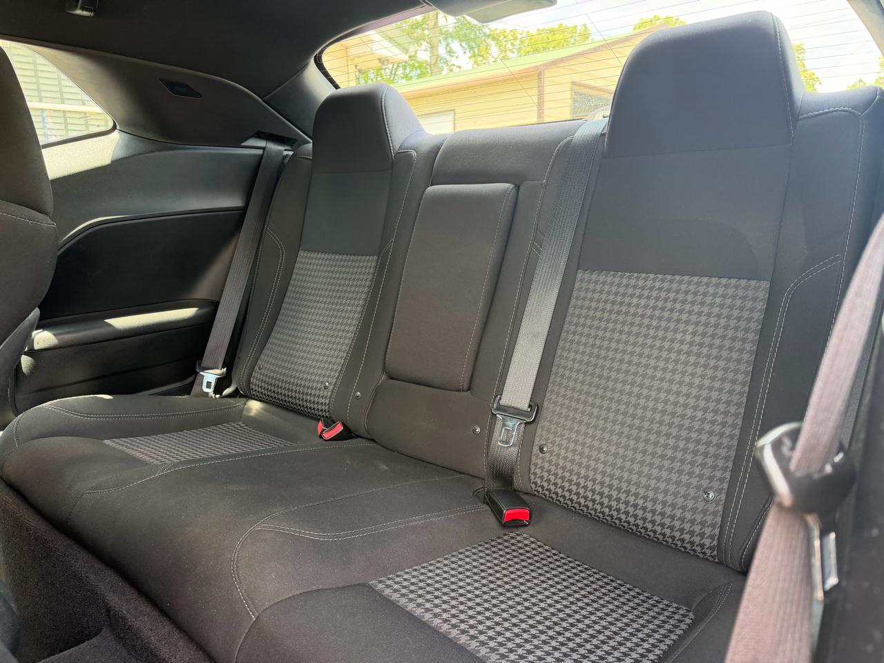 Dodge Challenger SXT 2015