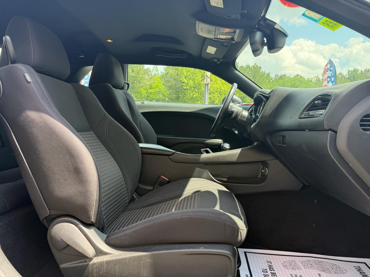 Dodge Challenger SXT 2015