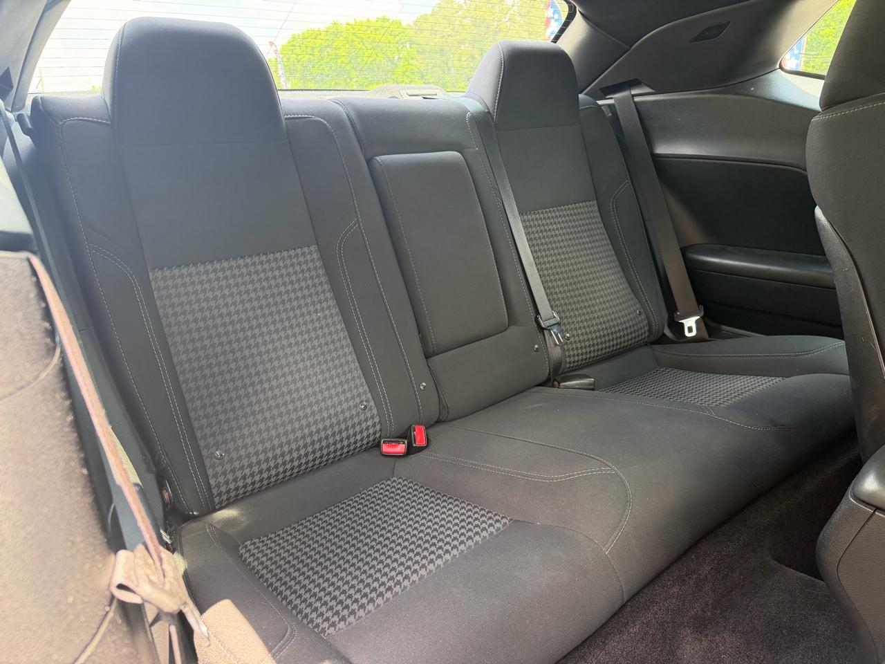 Dodge Challenger SXT 2015