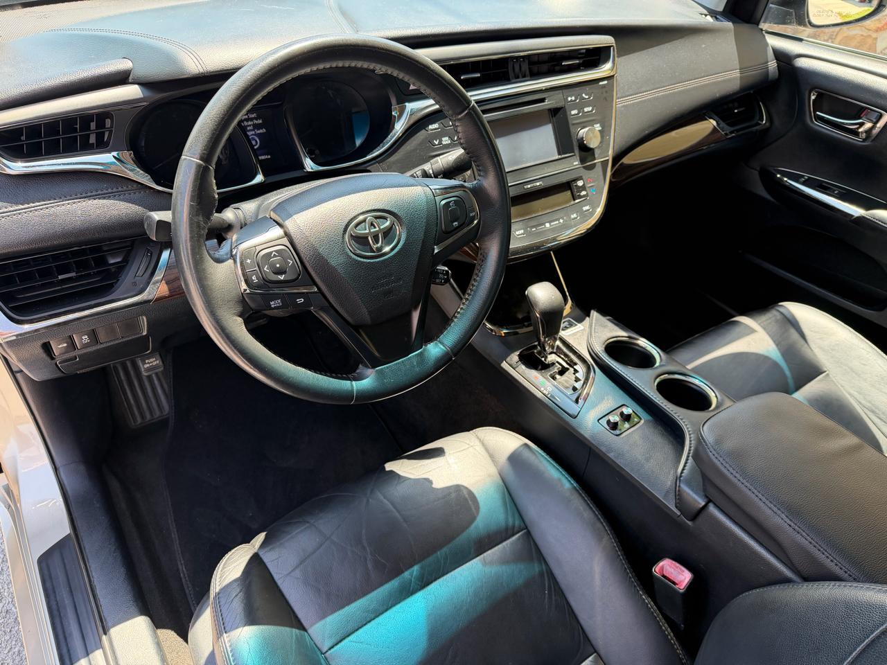 Toyota Avalon XLE 2014