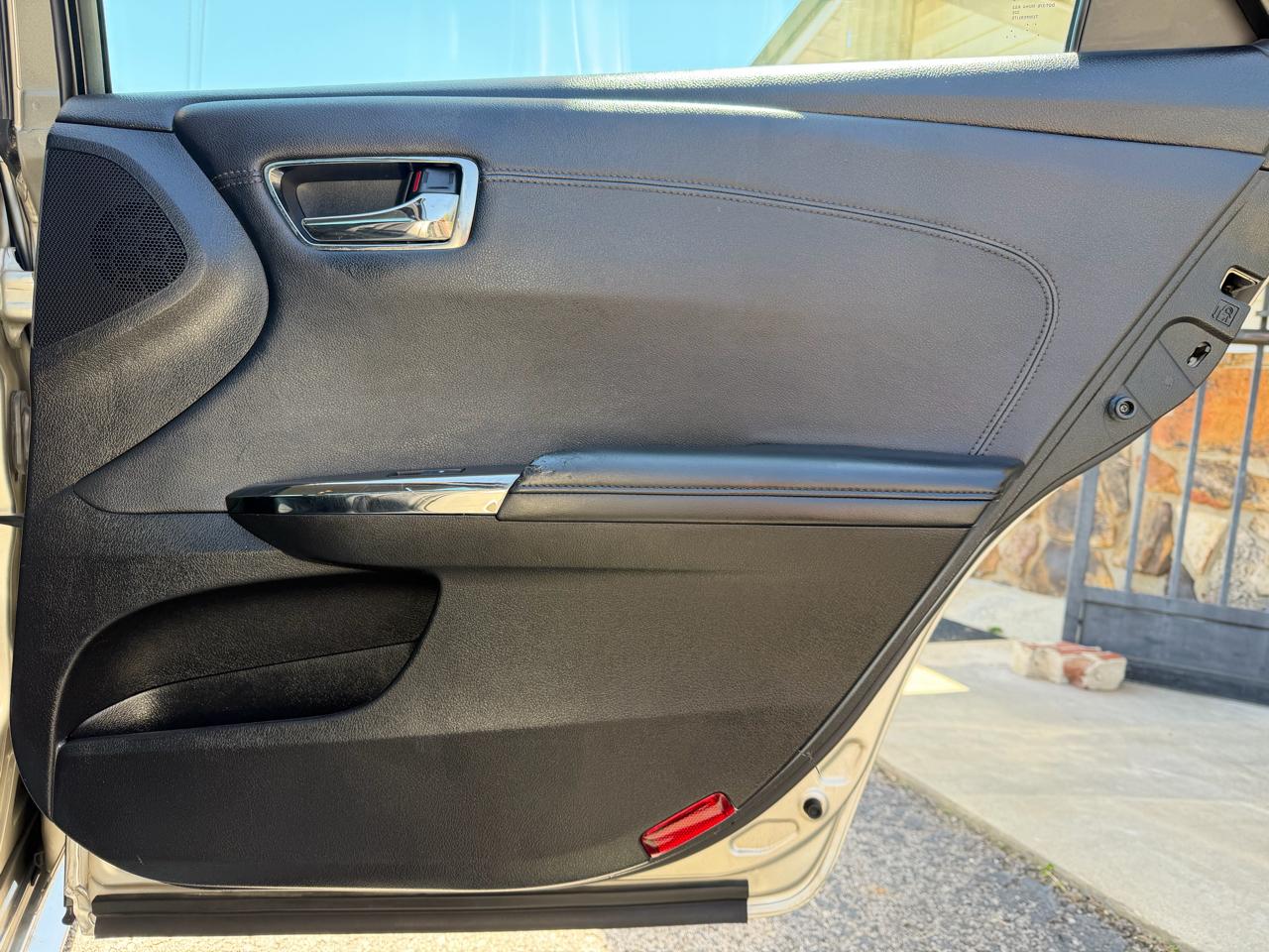 Toyota Avalon XLE 2014