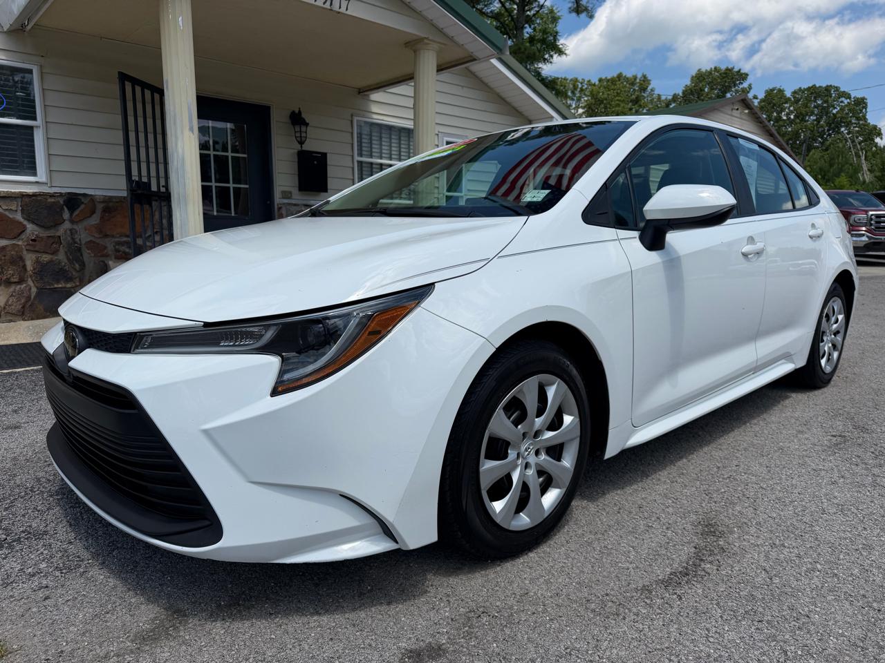 Toyota Corolla LE 2023
