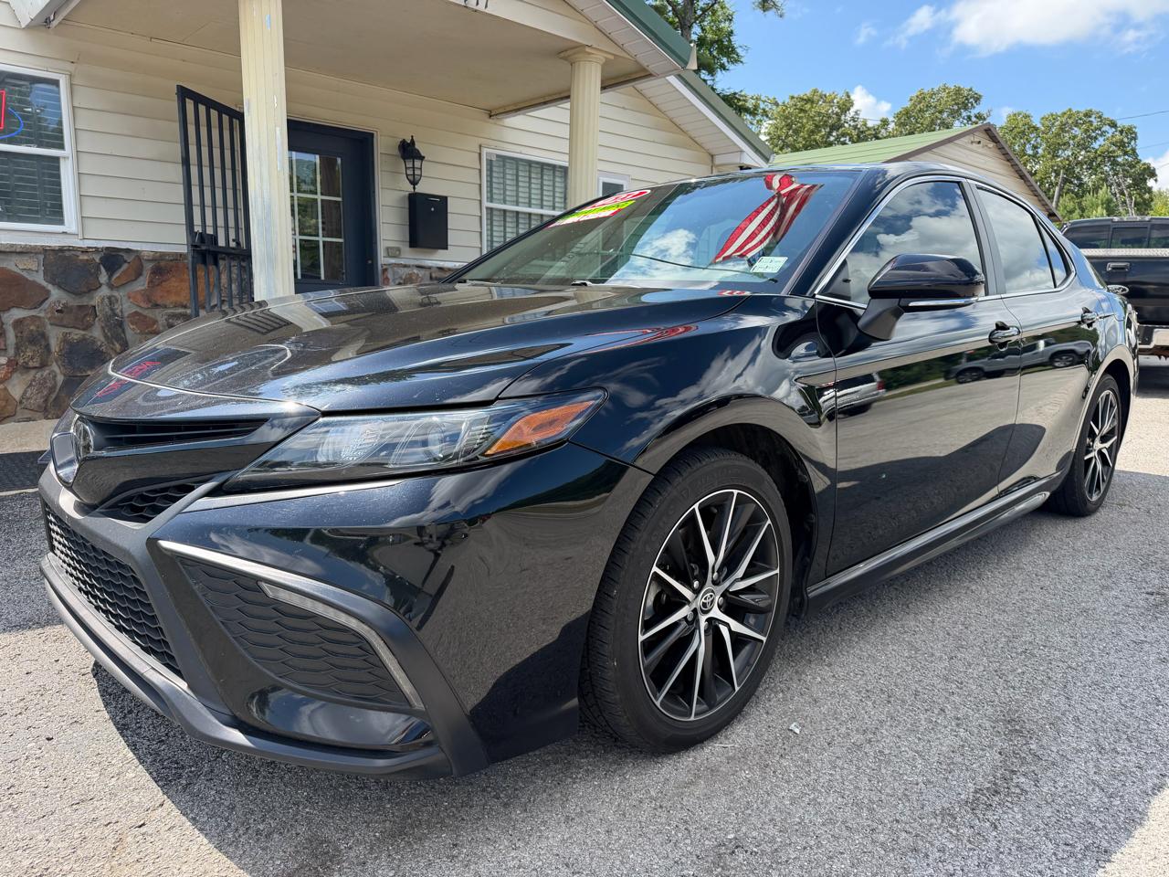 Toyota Camry SE Nightshade Edition 2023