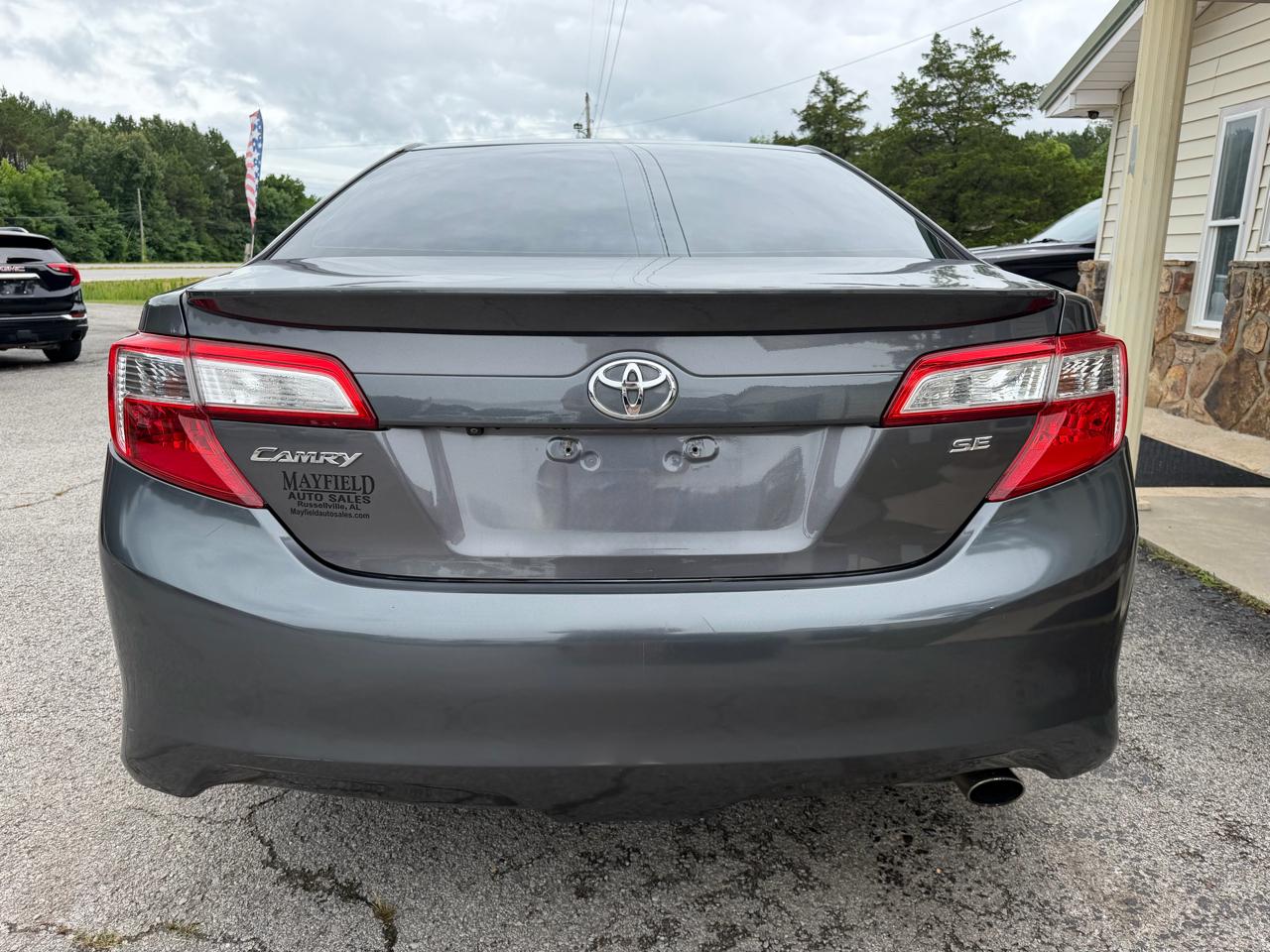 Toyota Camry  2014