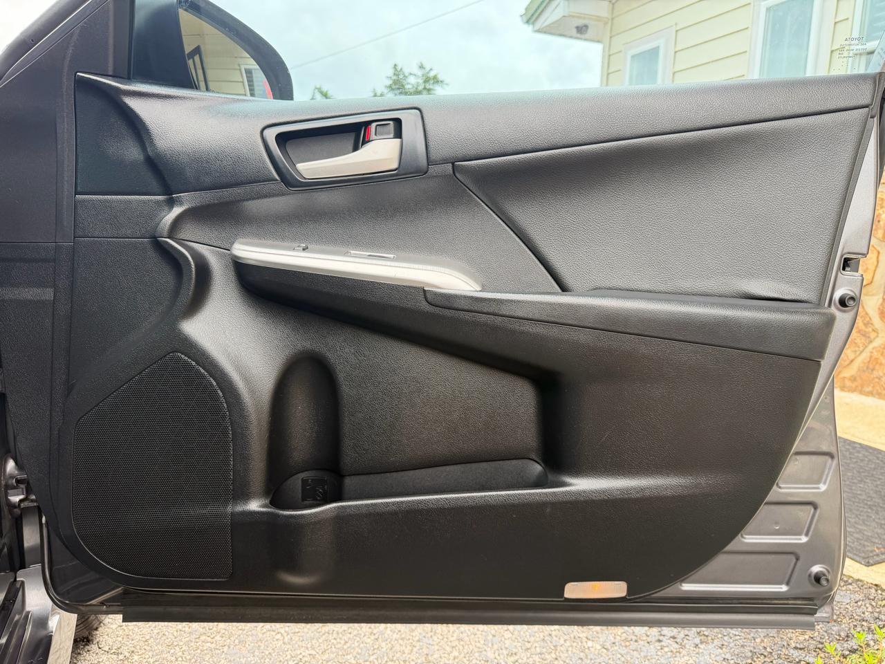 Toyota Camry  2014